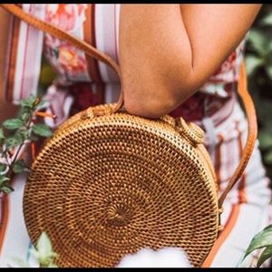 🔙PRICE🤑 Bali Ata Rattan Natural Round Bag